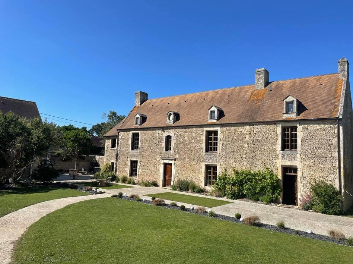 Gite L'Atelier Le Bu-sur-Rouvres Zewnętrze zdjęcie